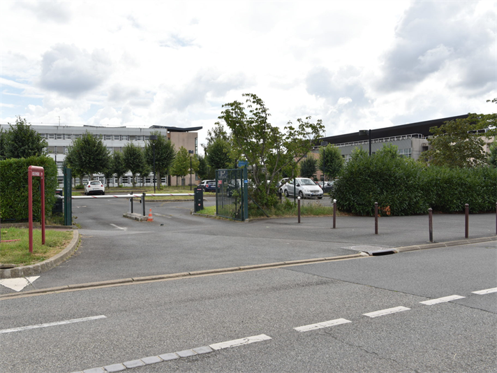 Le parking du lycée Jean-Pierre Timbaud s'ouvre le week-end